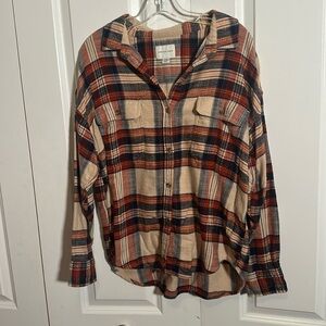 American Eagle soft plaid flannel shirt tan, red, navy w/ longer back hem, M